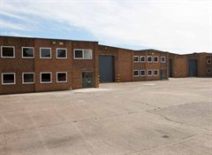 Units 3-6 Frogmore Industrial Estate